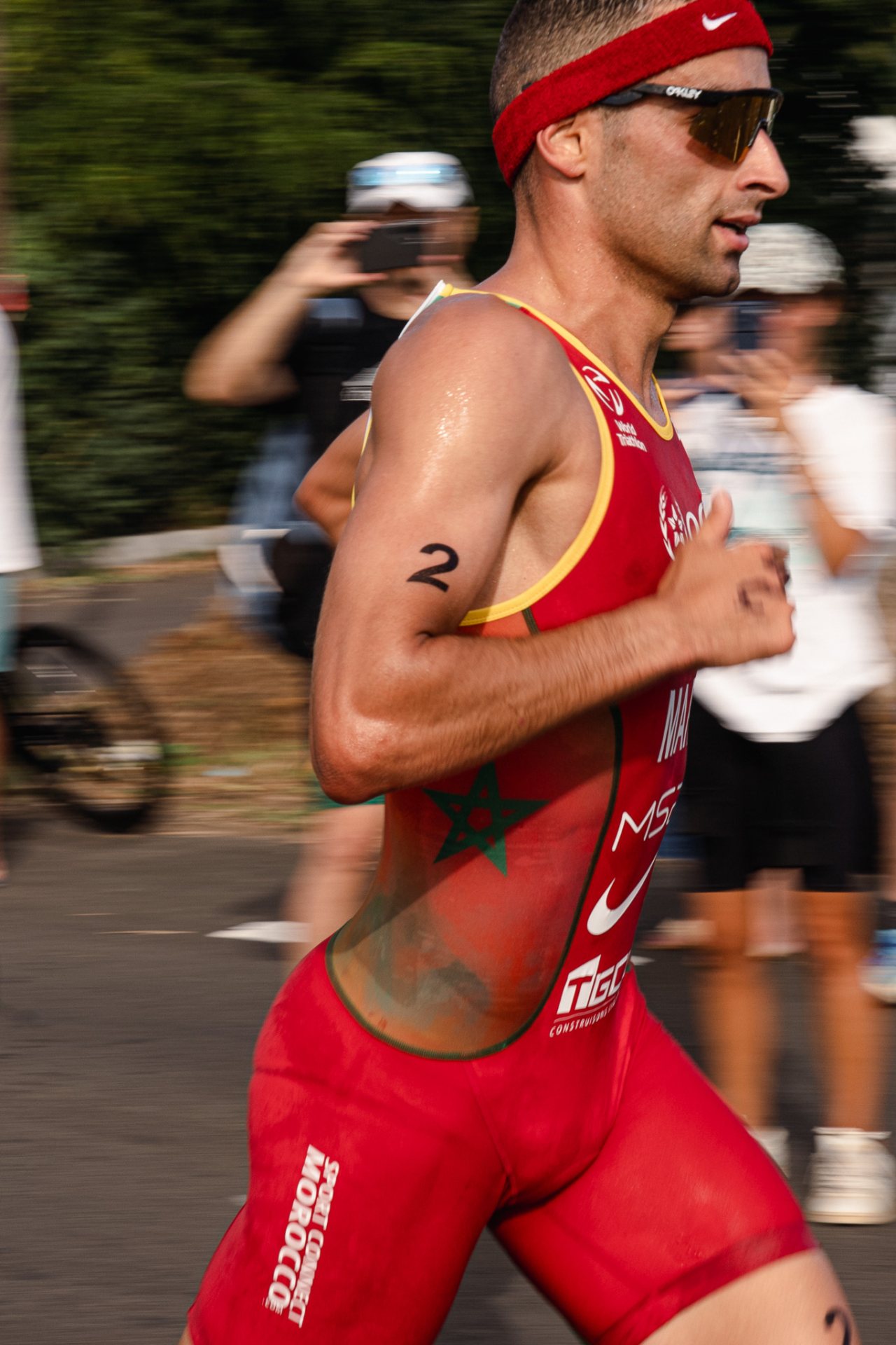 Badr Siwane partie course a pied lors  des Championnat d'Afrique de Triathlon Sprint Ile Maurice 2026